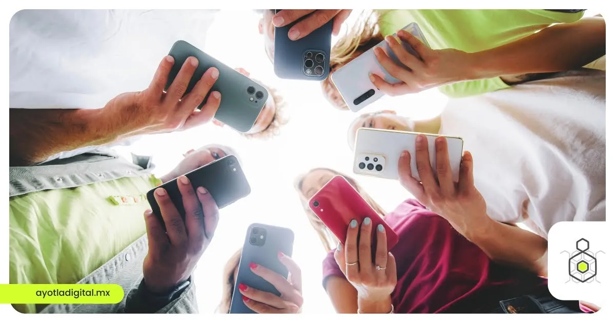 Comunidad utilizando servicios digitales